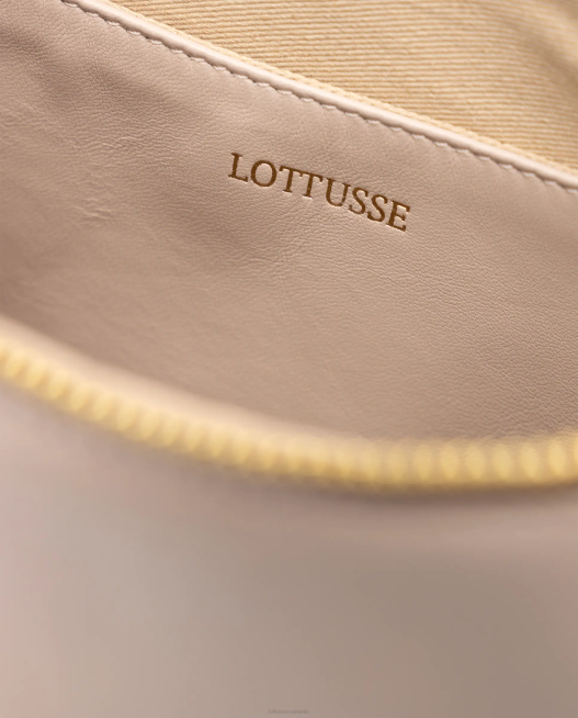 Serena Lamb Soft Shoulder Bag Lottusse Women Beige Accessories L4RH333